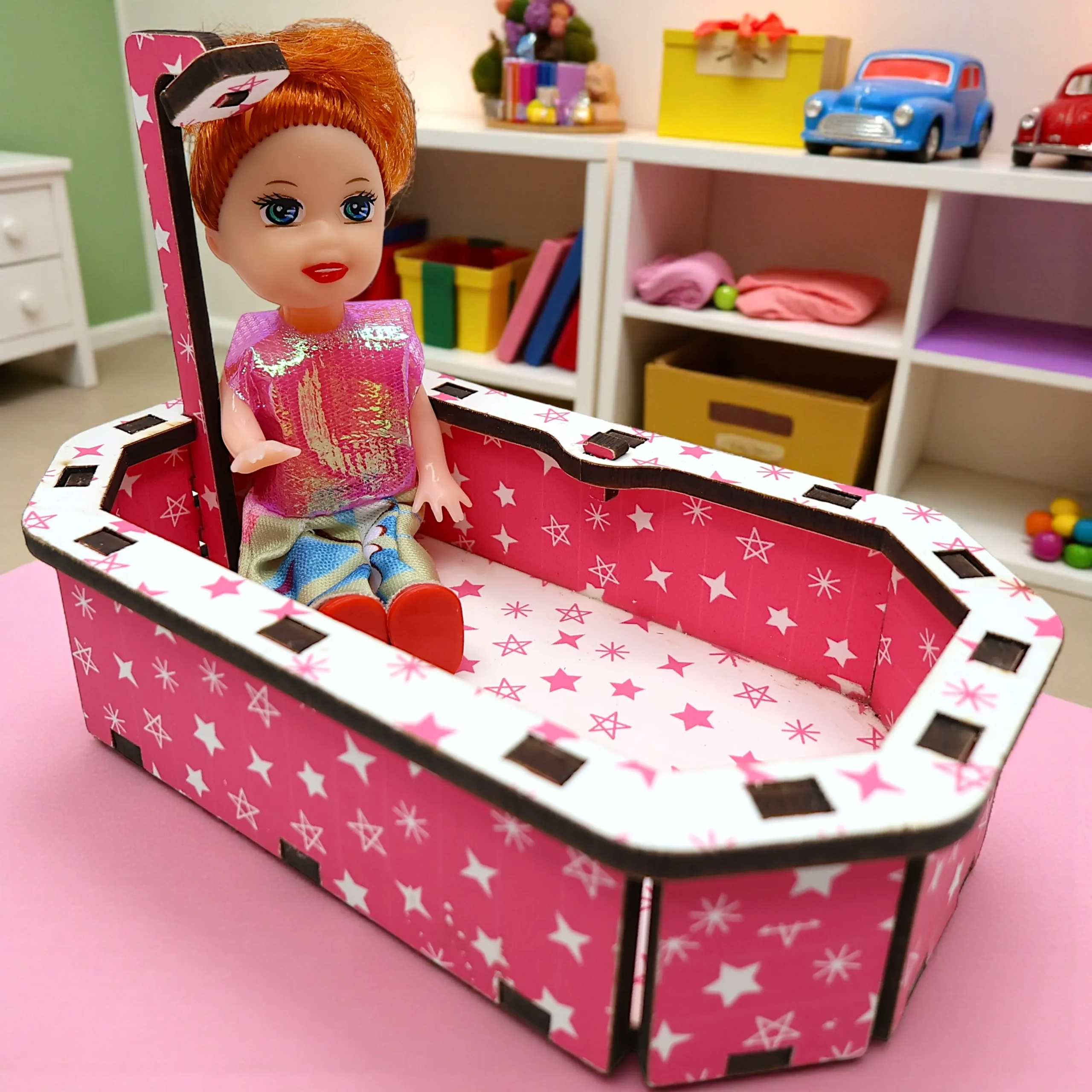 miniature bathroom accessories included in dollhouse washroom set